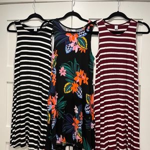 Old Navy Sleeveless Shift Dress